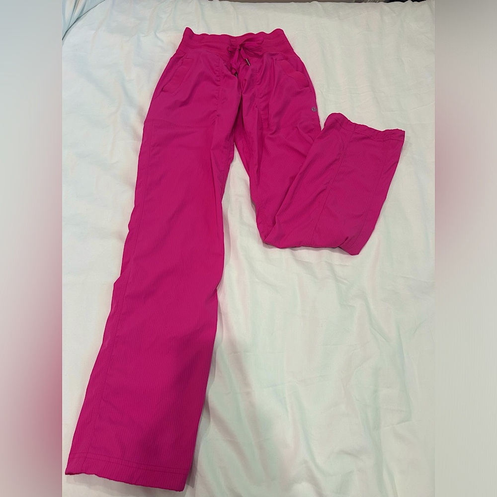 Lululemon Dance Studio Pant - Mid Rise Regular Size - Almost new condition!
